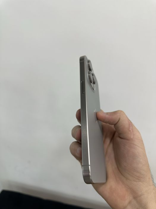 iphone 15pro max 86/256gb ideal