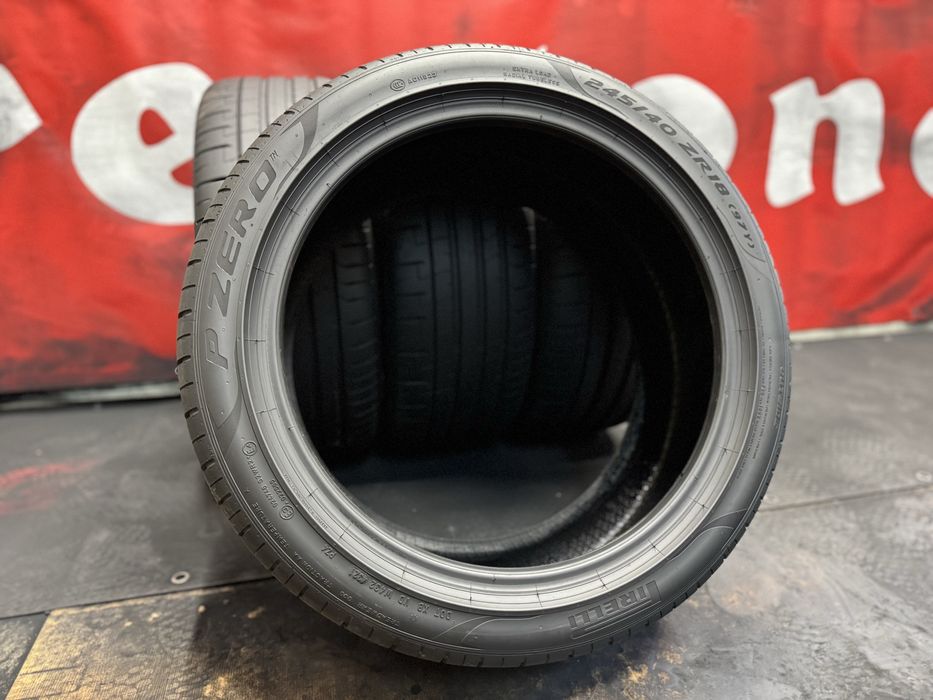 225 45 18/245 40 18, Летни гуми, Спорт пакет, Pirelli PZero, 4 броя