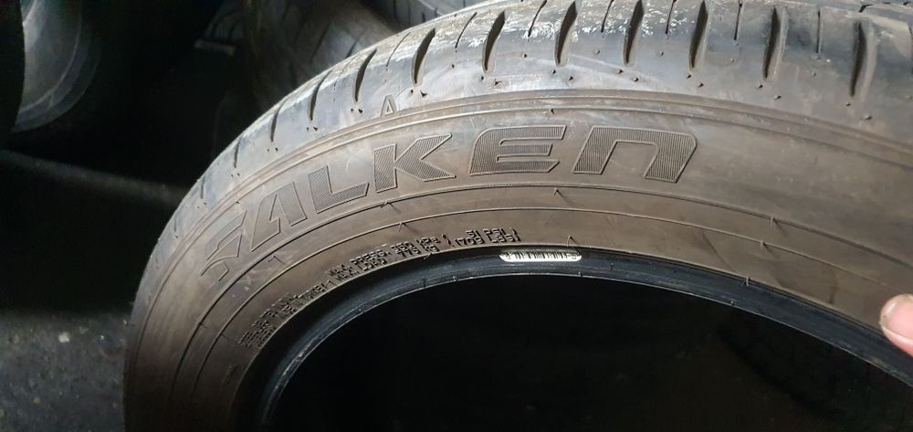 Гуми 2бр 225/55/19 -1 бр - 99лв