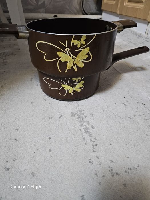Продам набор кострюль