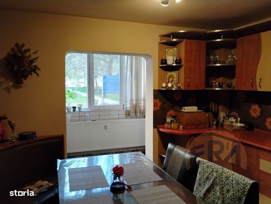 Apartament 4 camere, Sanmartin, Str. Ioan Slavici