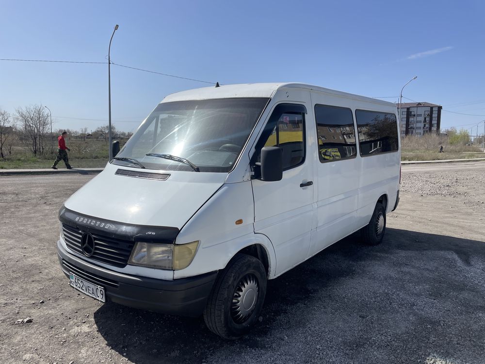 Автомобили Mercedes-Benz Sprinter в Казахстане