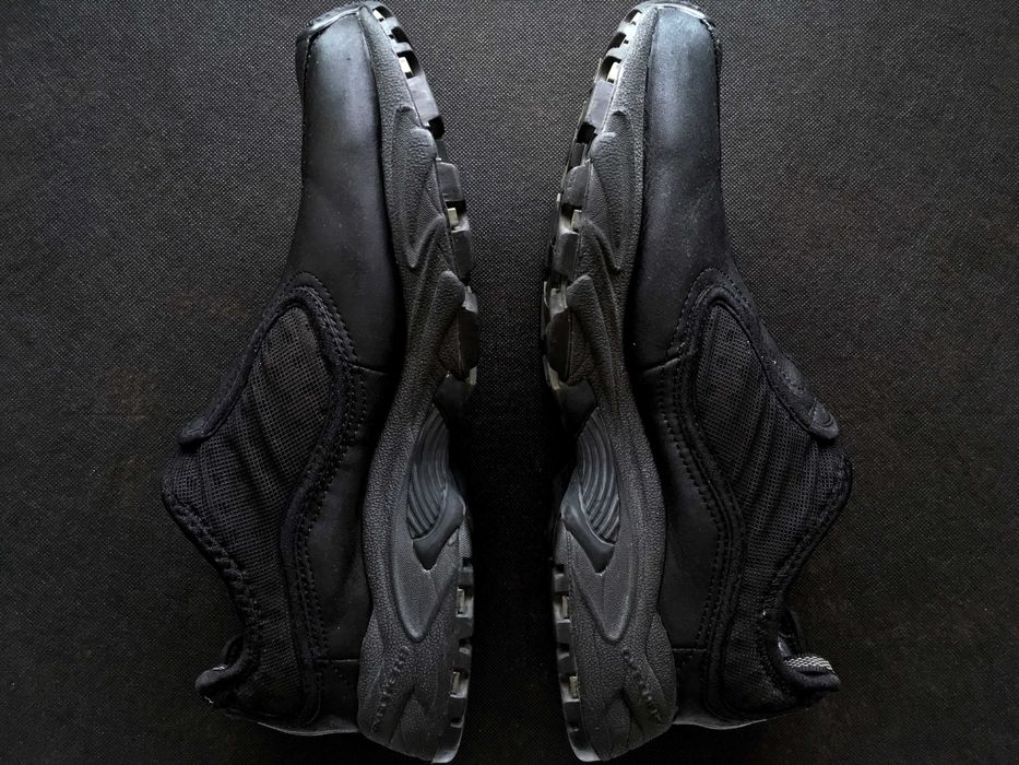 VINTAGE 2005 SKECHERS® STAMINA Amplitude Hiking Shoes — 10 D (28.0)