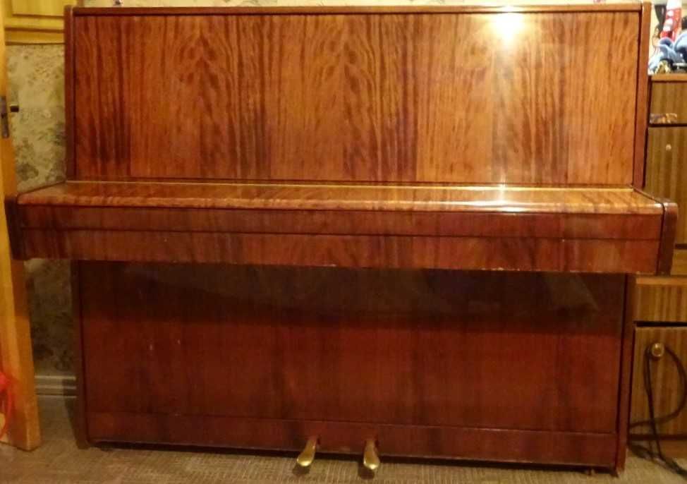 ПРОДАМ СРОЧНО Пианино "Беларусь"