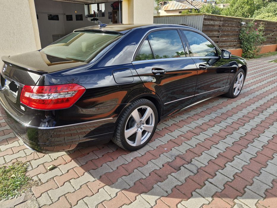 MERCEDES-BENZ E-Class 2011 — imagine 2