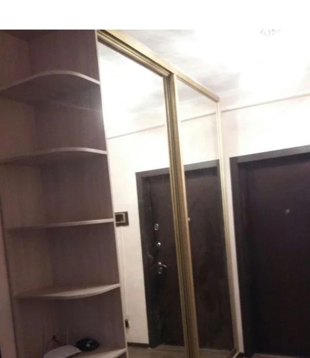 Продам шкаф купе