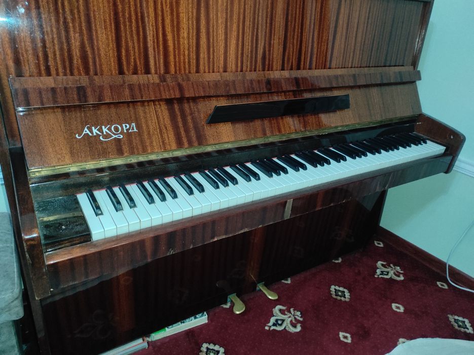 Продается Пианино Аккорд
