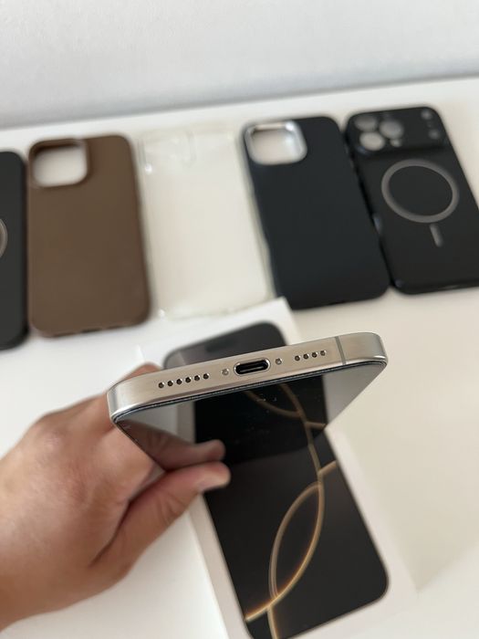 Продам iphone 16 Pro Max 1 терабайт (в идеале)