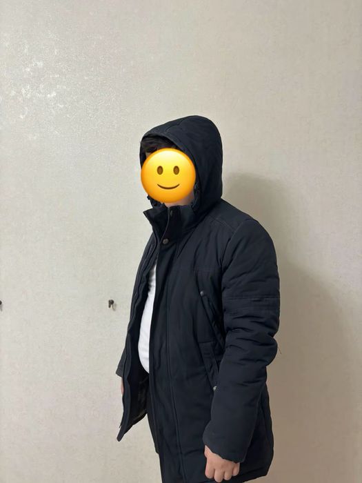 Продам зимние куртки