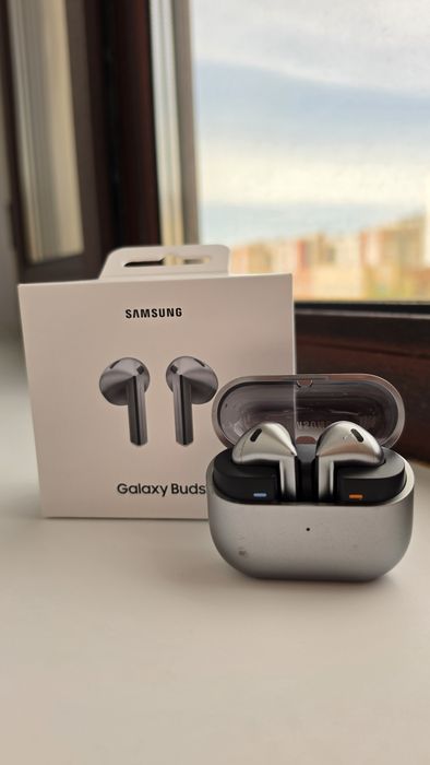 Наушники Samsung Galaxy Buds3