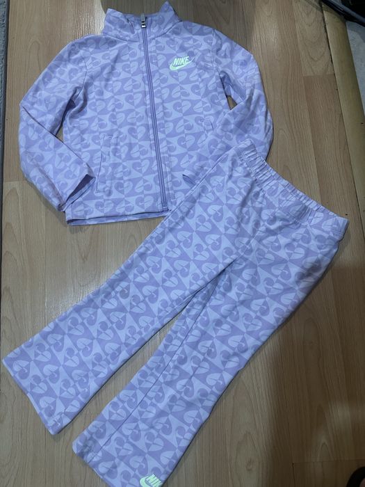 Детски анцунг Nike размер 98-104 см