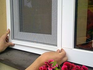 Москитные сетки. Ремонт окон