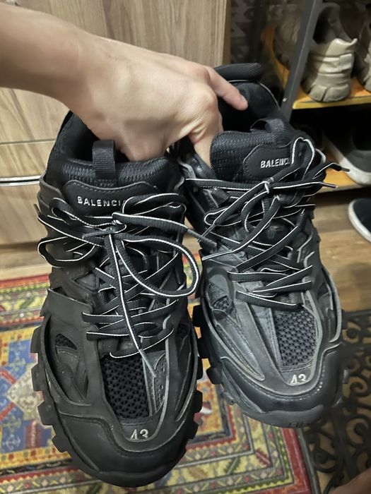 Balenciaga Track 1