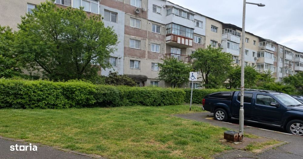 Zona Semicentrala - Apartament 2 camere - 54mp - Parter, Targoviste