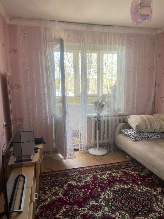 Продам 2-к квартиру