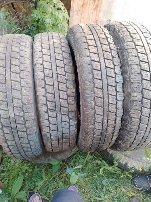 Продам Автошины всесезонные