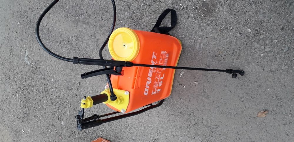 Опрыскиватель. Распылитель. Пульверизатора