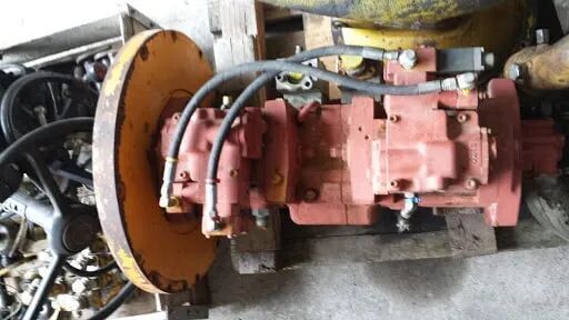 Pompă hidraulică pentru excavator Hyundai R250LC-3