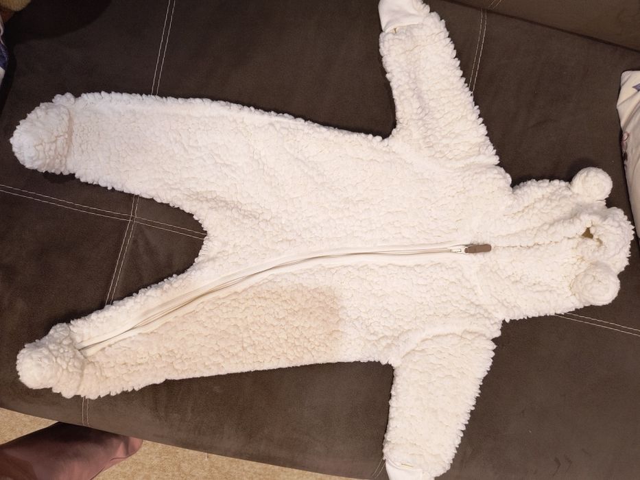 Мъхест гащеризон с ушички