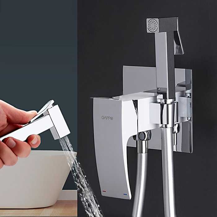 Смеситель с гигиеническим душем Gappo
