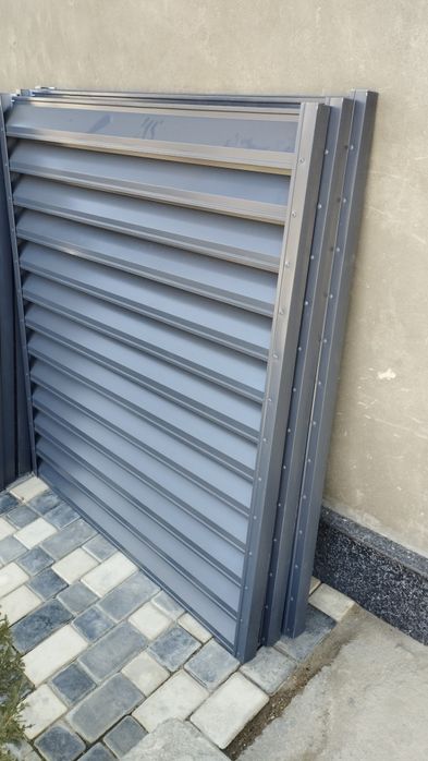 Заборы жалюзи из металла за м² 400.000 решётки вороты перилы.
