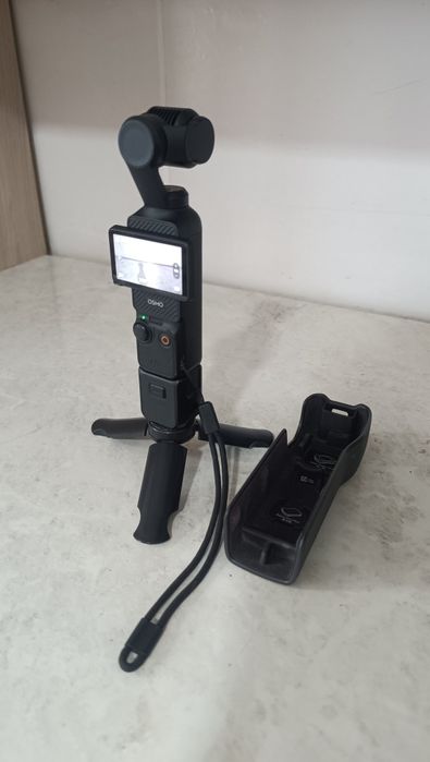 Экшн-камера DJI Pocket 3 Creator Combo