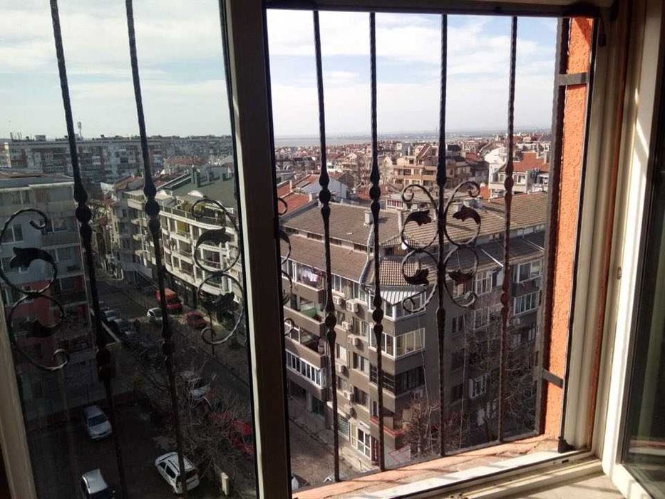 Дава се под наем Двустаен апартамент в Бургас, Възраждане - 40 кв.м за 175 € - Снимка #7