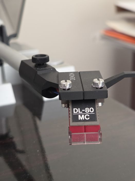 Проигрыватель винила Denon DP-47F