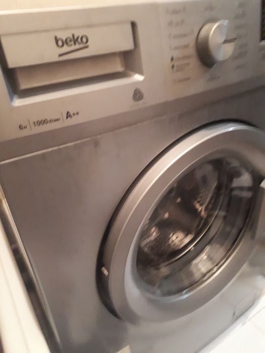 Продам стиральную машину