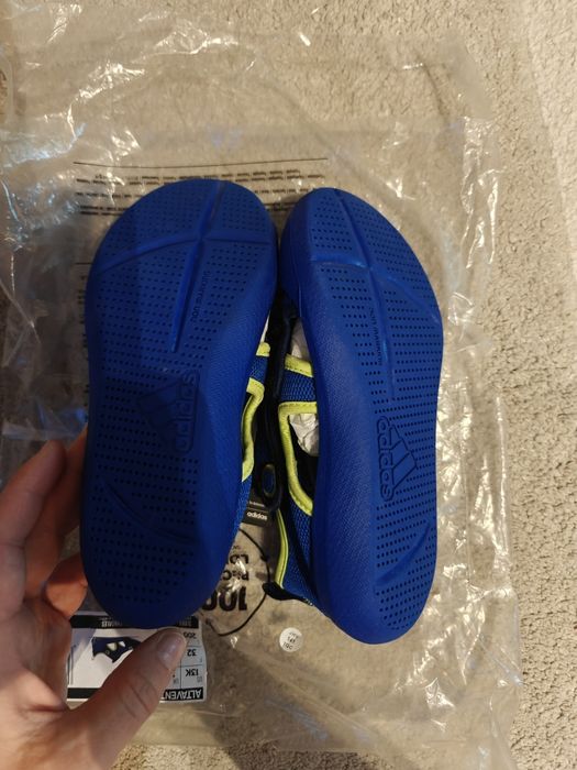 Adidas сандали 32н