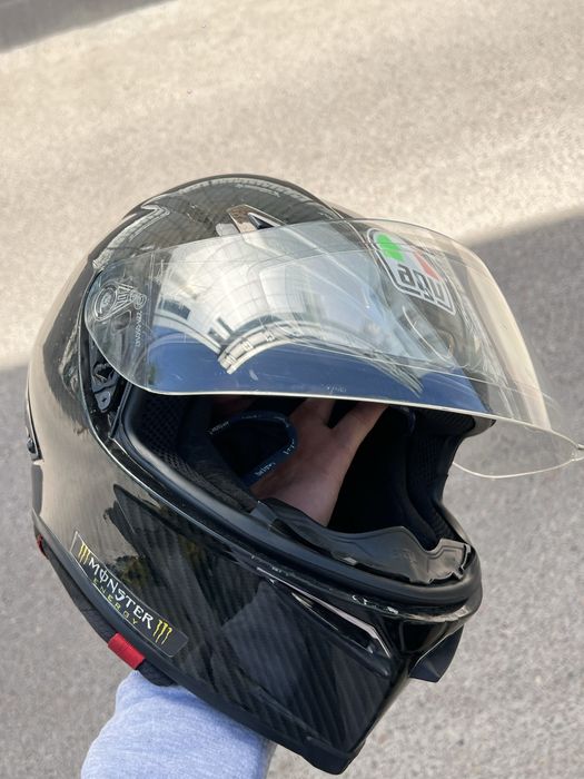 Продаеться Мото каска AGV