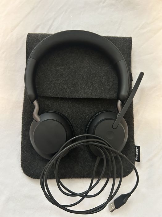 Jabra Evolve2 40 HSC130 USB – stare impecabilă, cu husă originală