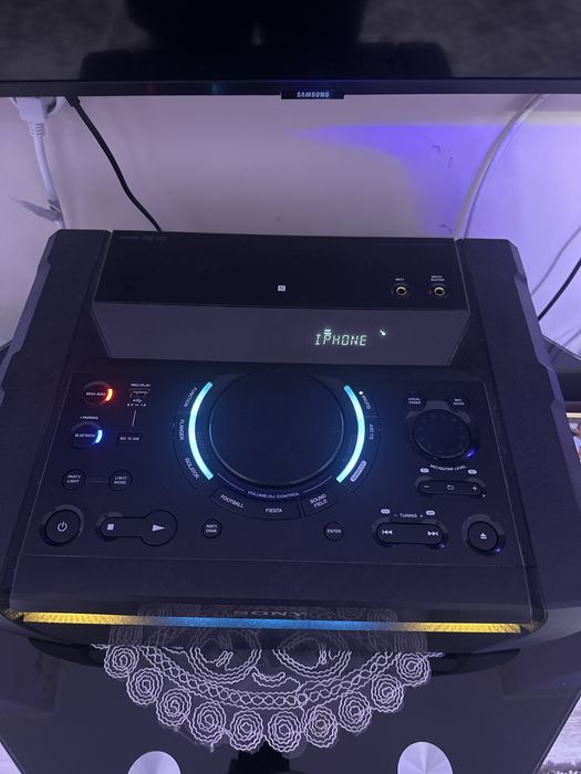 Продавам тон коони:SHAKE-Y30D