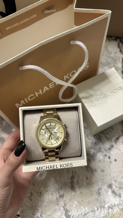 Часы женские michael kors