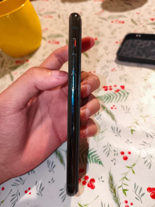 Айфон 11 про 64гб обмен