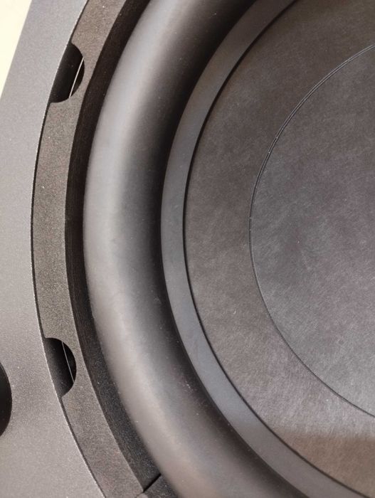 Суббуфер JBL SW 10- само разопакован