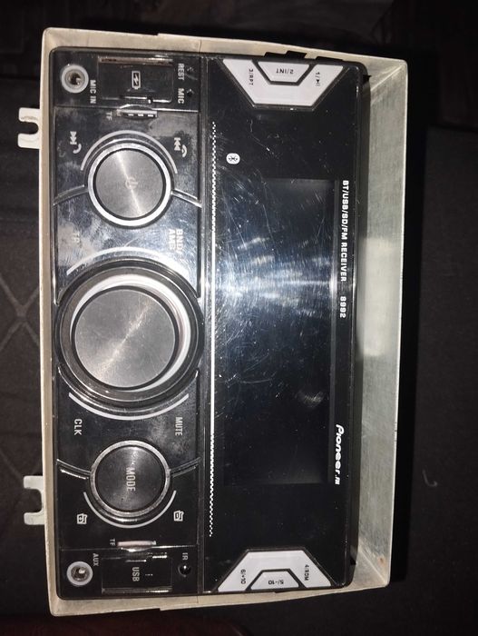 Pioneer FM сотилади холати яхши соз холатда