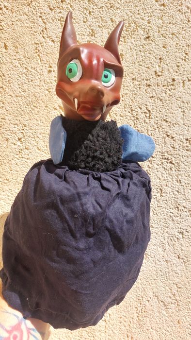 Marioneta,păpușă aradeanca,comunism