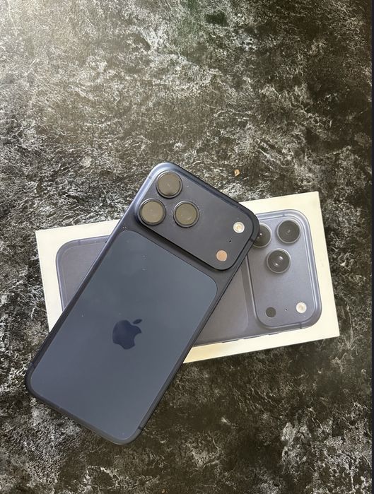 Iphone 17 Pro Deep Blue