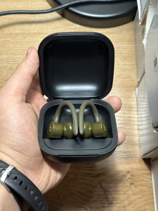 Наушники беспроводные POWERBEATS PRO