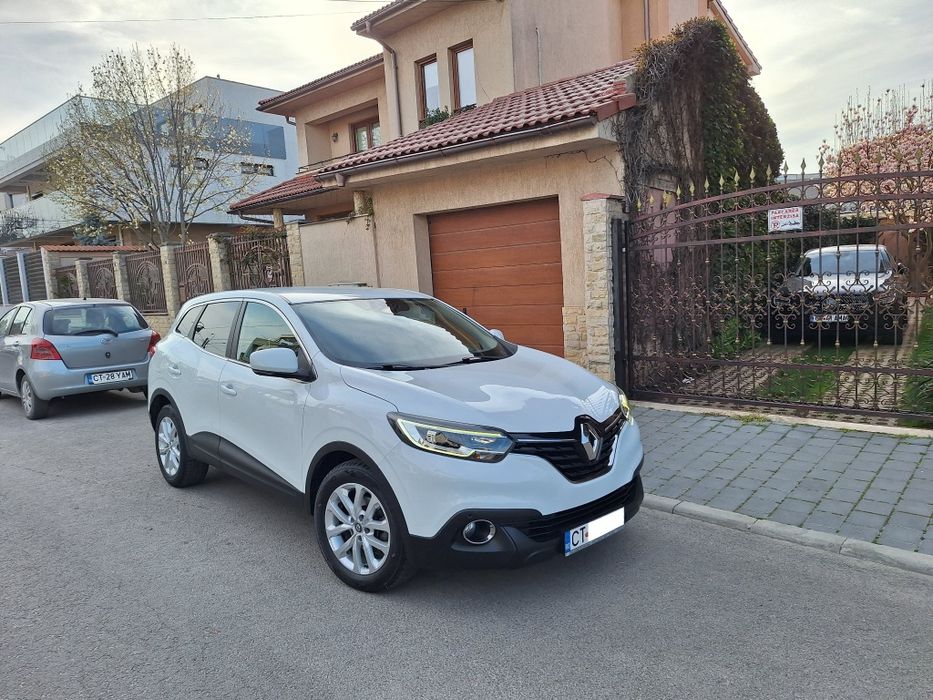 RENAULT KADJAR ! 10.750 € ! CUTIE AUTOMATĂ ! 2017 ! CA NOUĂ ! 70.000 KM ! Unic Proprietar ! 130 CP
