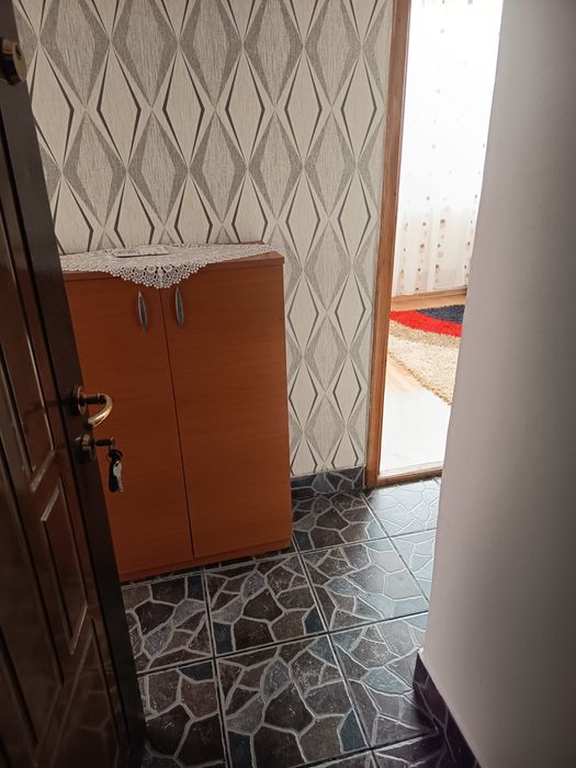 Inchiriez apartament 2 camere micro 19