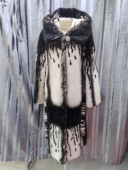 Продам шубу натуралку