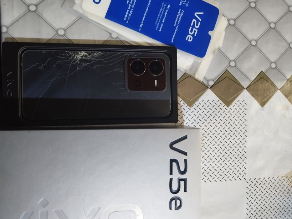 Vivo 25 e  128/8