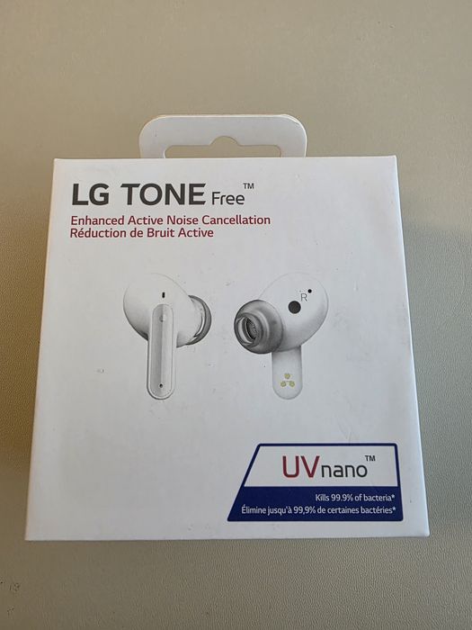True wireless earbuds LG Tone free FP8W
