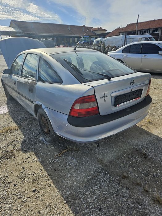 Opel Vektra 1.6 бензин