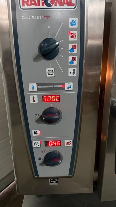 Cuptor Gastronomic Rational 6 tăvi Gaz