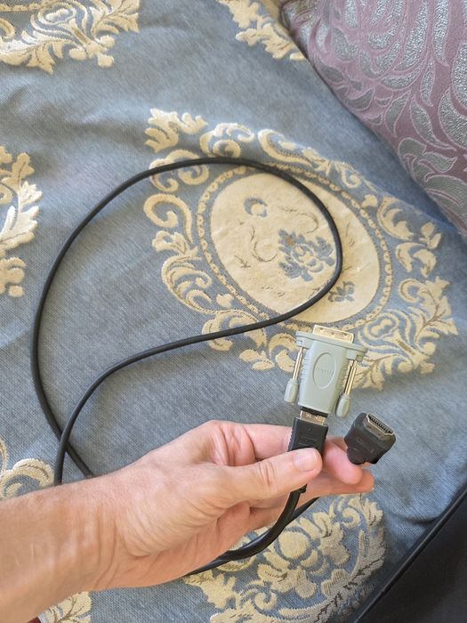 Монитор 24' 1920х1200!!! Lenovo. Dvi, vga.