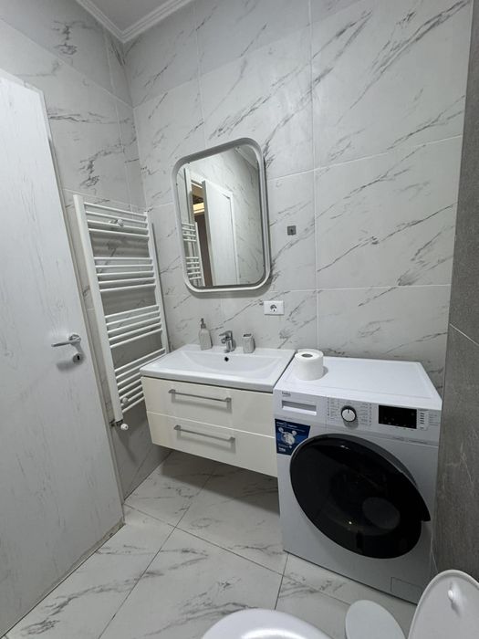 Inchiriez apartament odei berceni