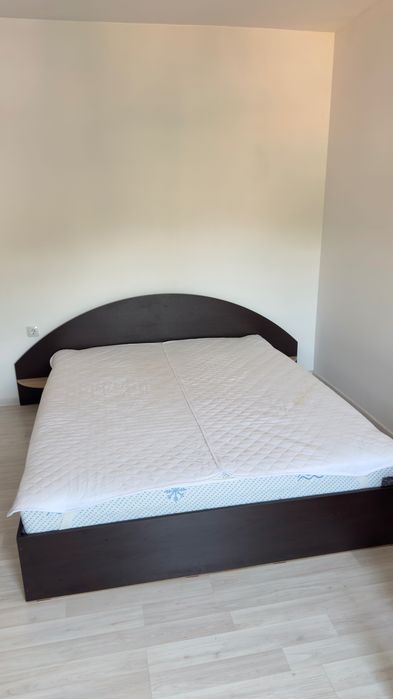 Спалня с повдигащ механизъм 160*200 см
